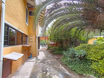VENDO QUINTA EN GUAYLLABAMBA
