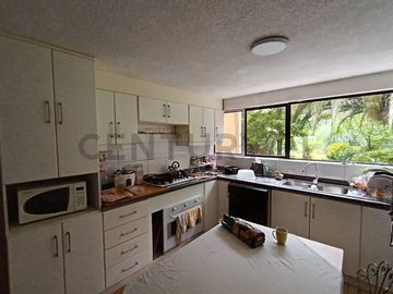 VENDO QUINTA EN GUAYLLABAMBA