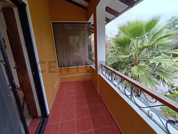 VENDO QUINTA EN GUAYLLABAMBA