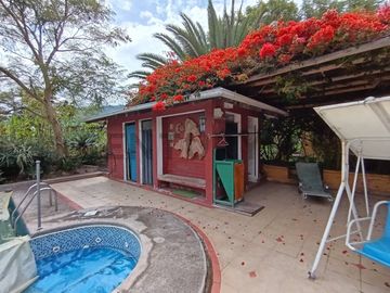 VENDO QUINTA EN GUAYLLABAMBA