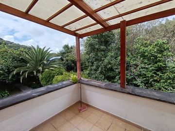 VENDO QUINTA EN GUAYLLABAMBA