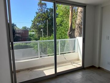 Departamento en venta  2 ambientes Canning