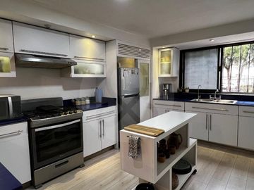 Casa en condominio en venta en Jardines de San Mateo