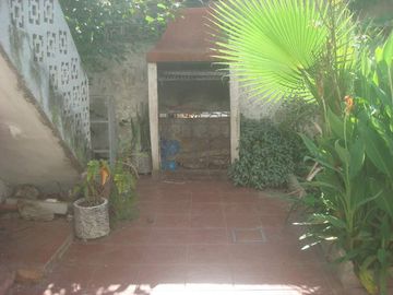 Carlos Calvo 2800, Remedios de Escalada ¡Casa 3 ambientes en Venta!