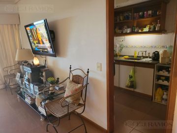 Departamento en  VENTA en Marina Golf de 4 amb con vista al Río.