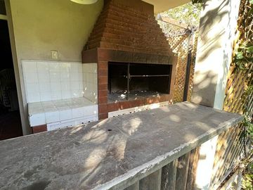 Casa en frente a casa de gobierno