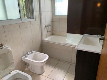 Venta Casa 4 Dormitorios en Rosario- Fisherton