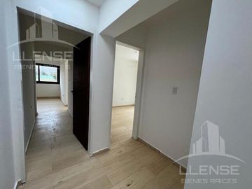 Casa 4 ambientes a estrenar con pileta en venta - Greenville Polo