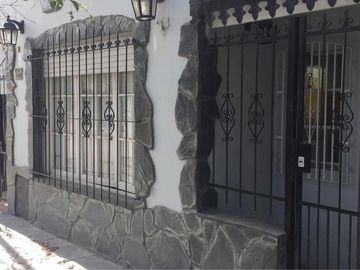 Casa en venta - 3 Dormitorios 2 Baños - Cocheras - 128Mts2 - Necochea