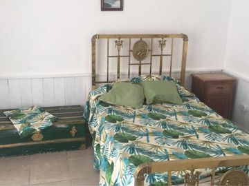 Casa en venta - 3 Dormitorios 2 Baños - Cocheras - 128Mts2 - Necochea