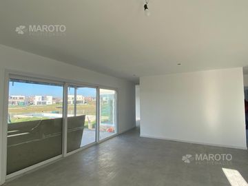 CASA EN VENTA EN CANTON ISLAS - MAROTO PROPIEDADES