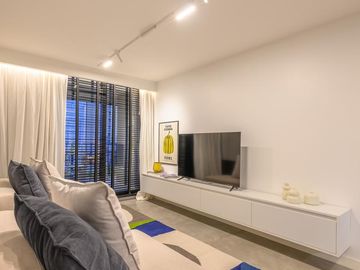 Venta en Casanova 5: 2 Dorm con amenities