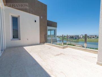 Casa - El Canton - Norte - 450.000 usd