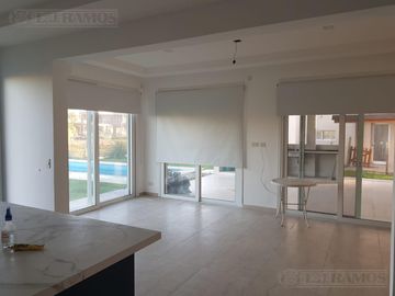 Casa - El Canton - Norte - 450.000 usd