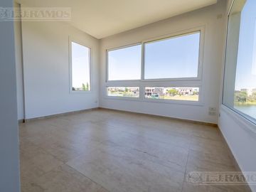 Casa - El Canton - Norte - 450.000 usd
