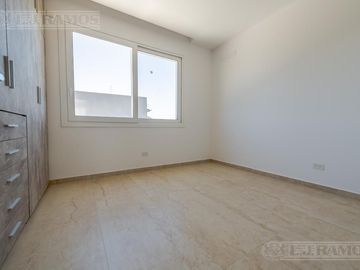 Casa - El Canton - Norte - 450.000 usd