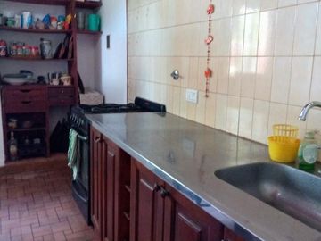 Casa en venta - 3 Dormitorios 1 Baño - 375Mts2 - Miramar