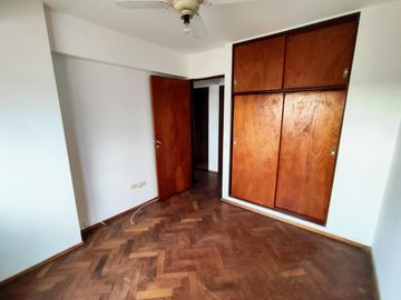 Departamento 3 dormitorios Barrio Alberdi