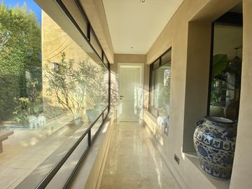INCREIBLE VILLA ITALIANA AL RIO