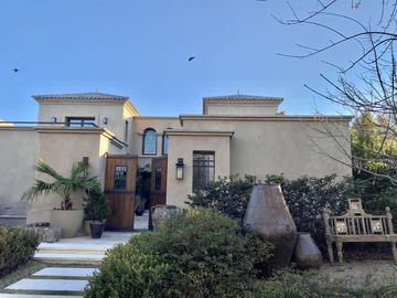 INCREIBLE VILLA ITALIANA AL RIO