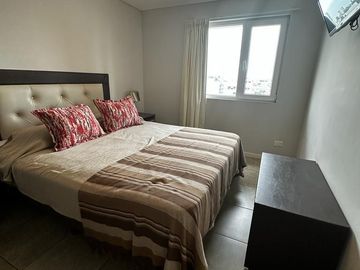 Gral paz Hermoso departamento  2 dorm c/ balcon  en cardinales nuevo suquia