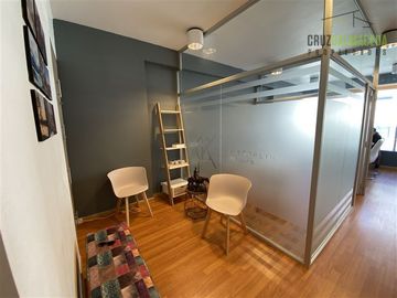 Oficina en Venta en Edificio de La Construcción