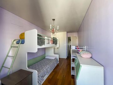 Departamento de diseño con 2 dormitorios y amenities en zona río
