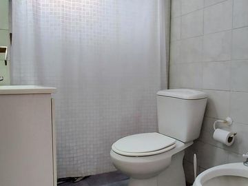 Divino Monoambiente con balcón en Balvanera!