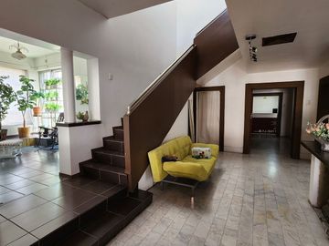 CASA EN VENTA ZARCO 1,342mts Terreno