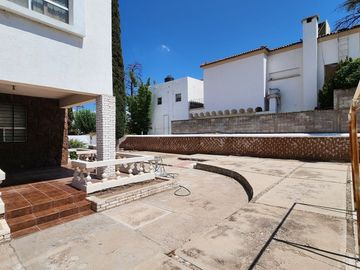 CASA EN VENTA ZARCO 1,342mts Terreno
