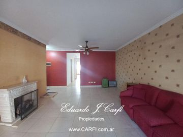 Venta Departamento 3 ambientes con cochera Castelar Norte