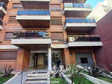 Venta Departamento 3 ambientes con cochera Castelar Norte