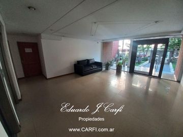 Venta Departamento 3 ambientes con cochera Castelar Norte