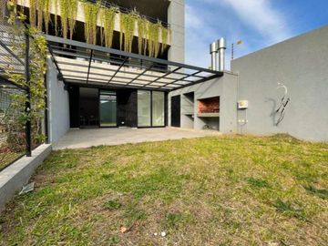 Departamento en  Venta de 4 ambientes