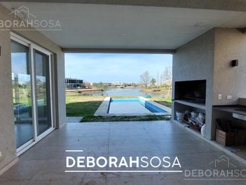 Casa en  Venta  -a la laguna - El Canton- Escobar- Zona Norte-6 ambientes-