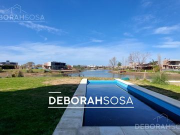 Casa en  Venta  -a la laguna - El Canton- Escobar- Zona Norte-6 ambientes-