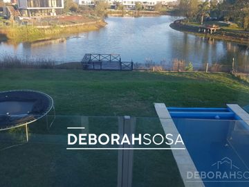 Casa en  Venta  -a la laguna - El Canton- Escobar- Zona Norte-6 ambientes-