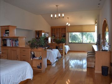 Casa en venta   de lujo con vista panóramica y alberca en el Palomar