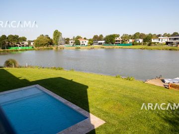 CASA en VENTA en Terralagos  - Canning