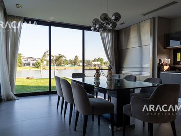 CASA en VENTA en Terralagos  - Canning
