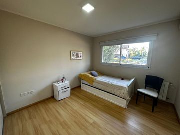 VENDO Casa en Cadaques (Funes Hills)
