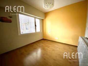 Alem Propiedades | hermoso semipiso 3 amb con cochera