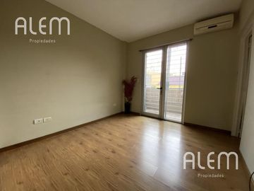 Alem Propiedades | hermoso semipiso 3 amb con cochera