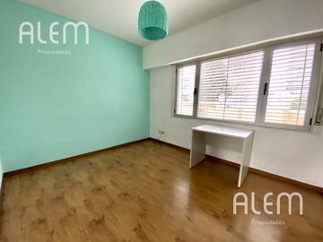 Alem Propiedades | hermoso semipiso 3 amb con cochera