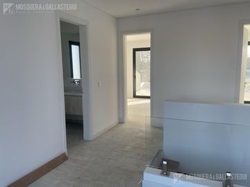 Casa en venta en Calesa Pilara