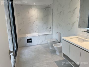 Casa en venta en Calesa Pilara