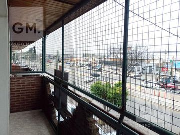 Excelente Departamento 4 ambientes