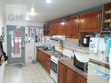 Excelente Departamento 4 ambientes
