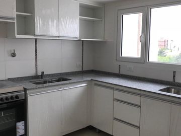VENTA DEPARTAMENTO 2 DORM. EDIFICIO LOS TEROS - ANTARTIDA ARG. z CENTRO ALTO DE NEUQUEN