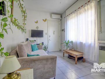 Departamento 3 amb con cochera en excelente ubicación - San Isidro